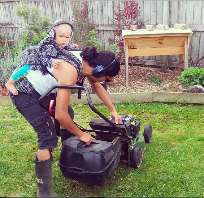 Guest Blog: Why Don’t Dads Babywear?
