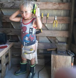 All good builders forgo pants.